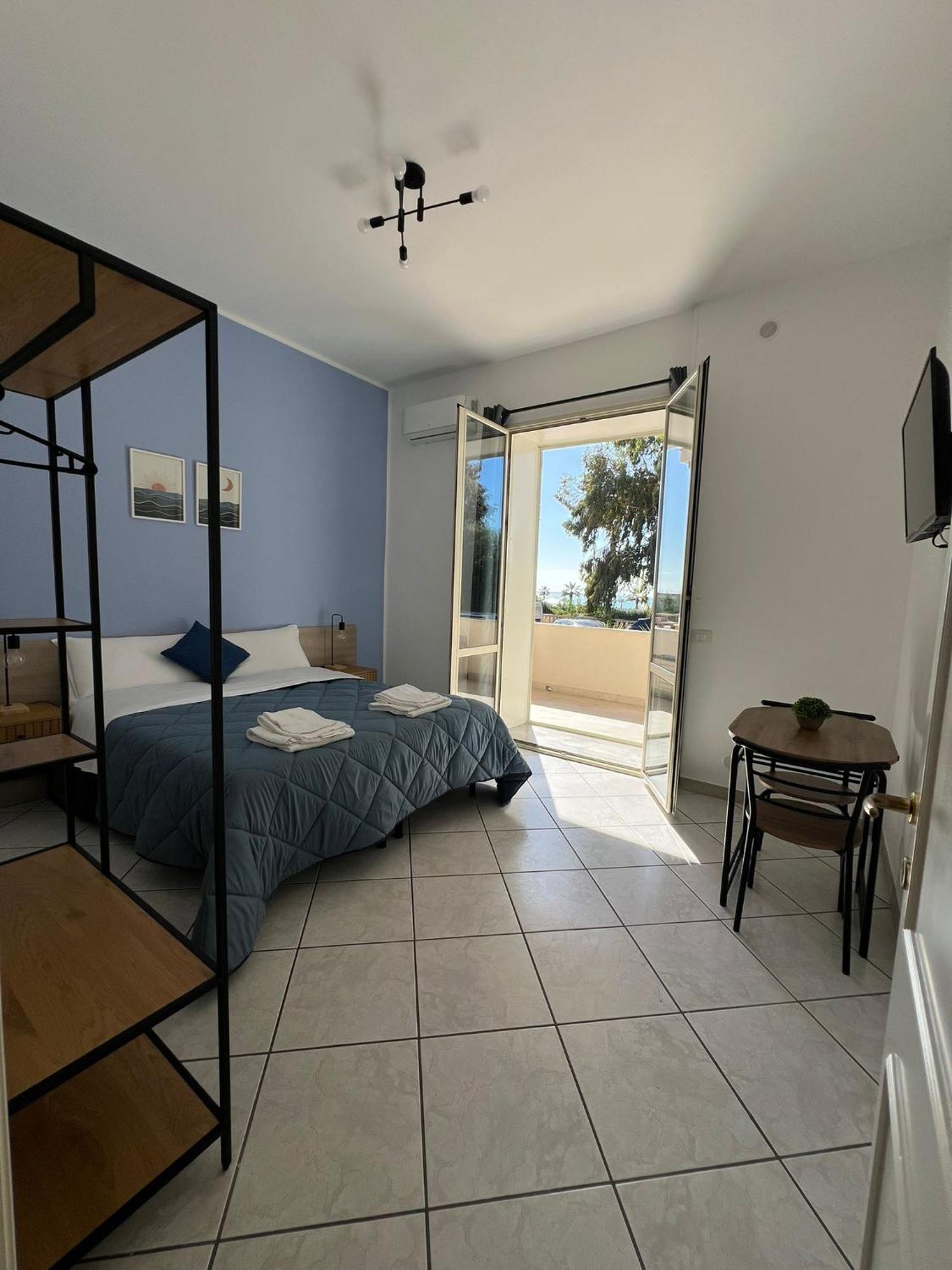 In Riva Al Mare Bed and Breakfast Gela Εξωτερικό φωτογραφία